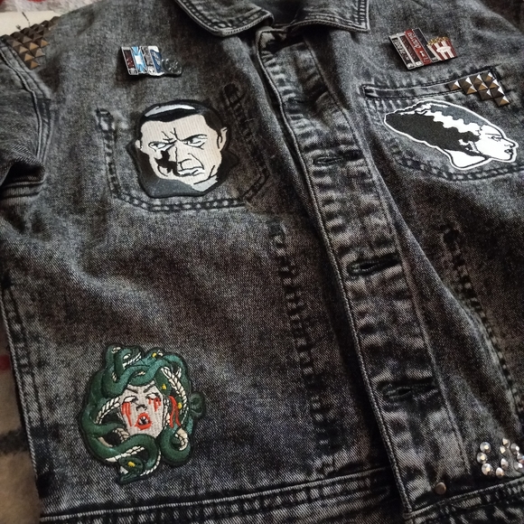 SOLD @MARKET! Nosferatu! Horror movie lovers cropped acid washed jacket - Picture 6 of 16